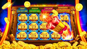 Tampilan permainan slot Playtech Aviator dan Sweet Bonanza di kpktoto